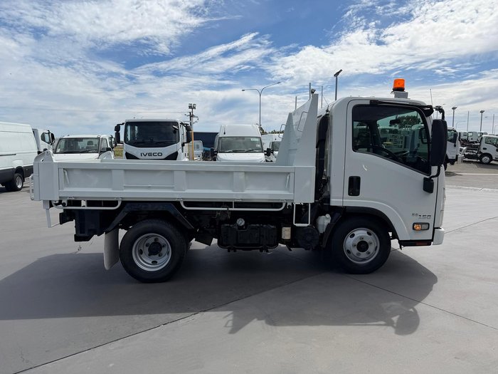 2016 Isuzu Nlr 45-150 NLR 55/45-150 Tipper