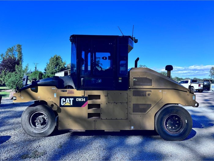 2014 Caterpillar Cw34