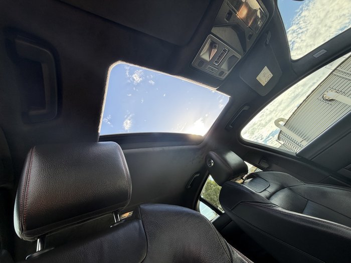 2015 Jaguar XF R-Sport