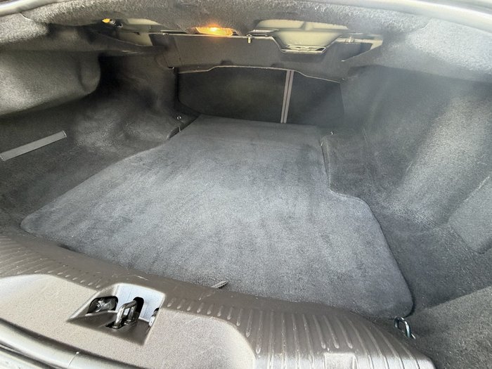 2015 Jaguar XF R-Sport