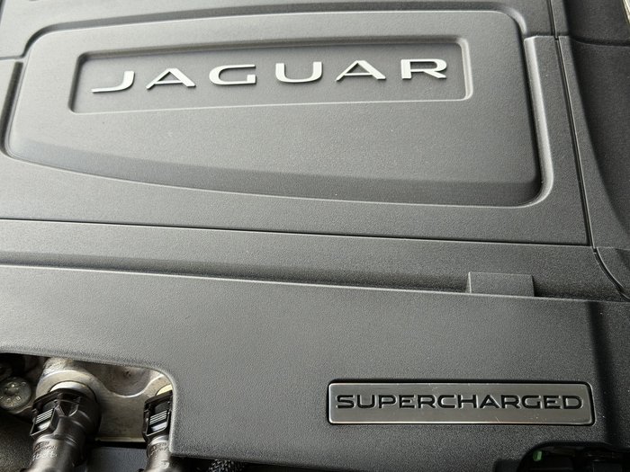 2015 Jaguar XF R-Sport