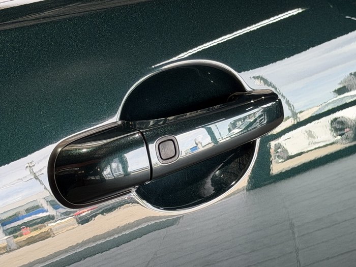 2015 Jaguar XF R-Sport