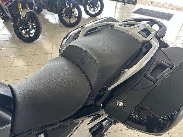 2021 BMW R 1250 RT Triple Black R 1250 Black