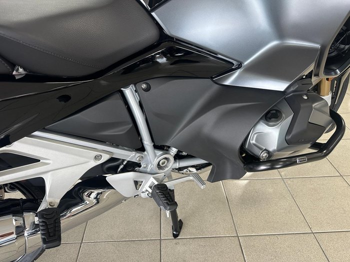 2021 BMW R 1250 RT Triple Black R 1250 Black