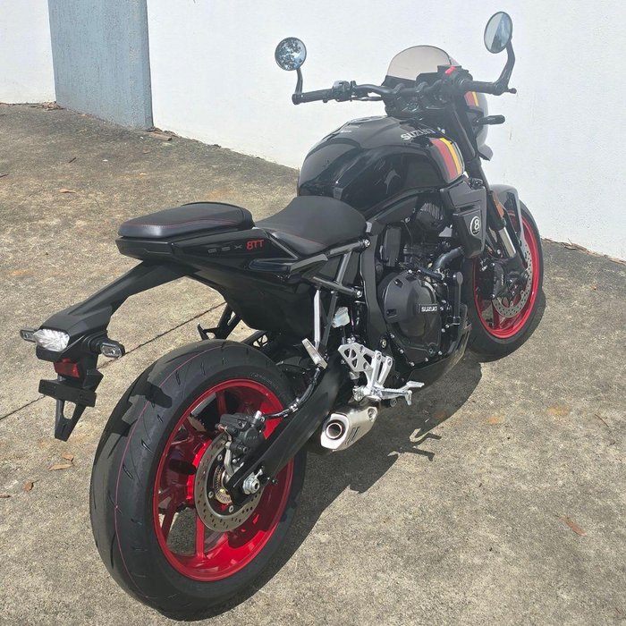 2026 Suzuki GSX-8TT GSX-S Black