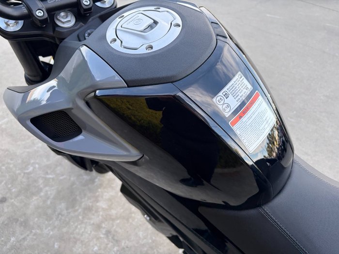 2025 CFMOTO 300 NK ABS NEBULA BLACK