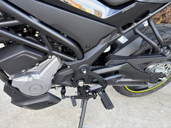 2025 CFMOTO 300 NK ABS NEBULA BLACK