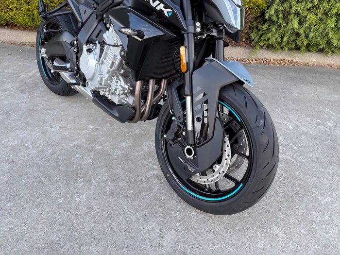 2025 CFMOTO 2025 CF Moto 650CC 675NK ABS Tundra Grey