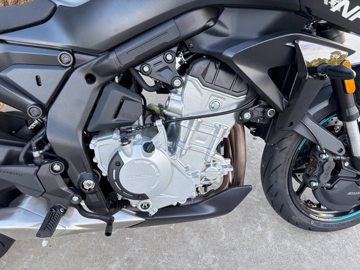 2025 CFMOTO 2025 CF Moto 650CC 675NK ABS Tundra Grey