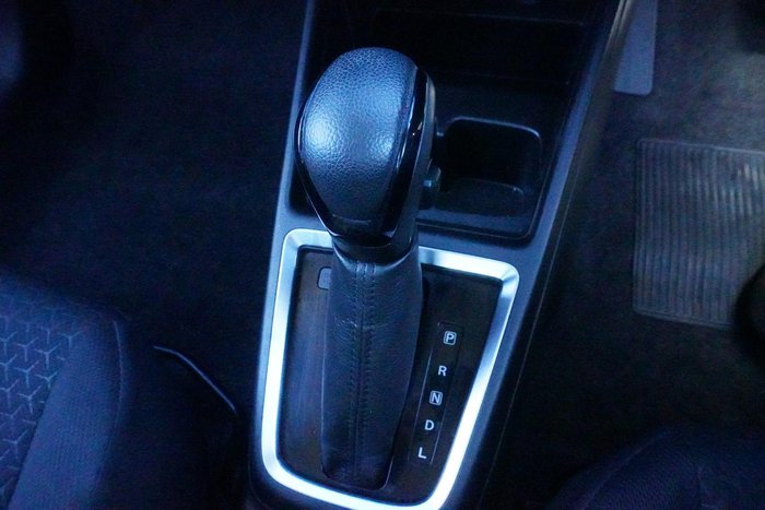 2017 Suzuki Swift GL Navigator