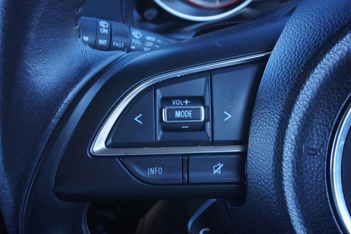 2017 Suzuki Swift GL Navigator