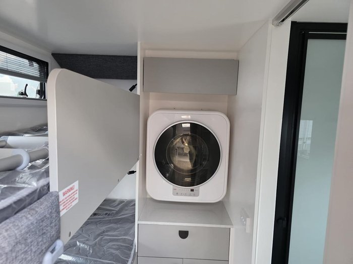 2025 Traveller Destination Track Dst20be Family Bunk