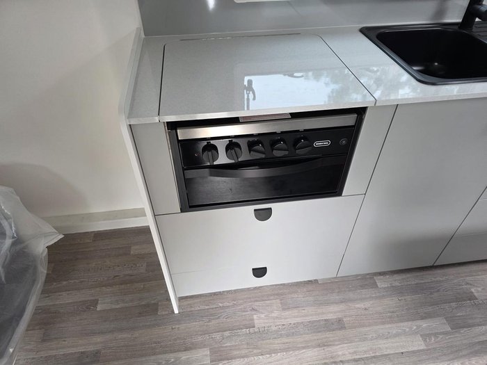 2025 Traveller Destination Track Dst20be