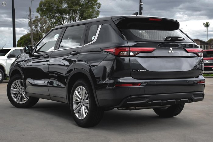 2025 Mitsubishi Outlander ES ZM MY24 Graphite Grey