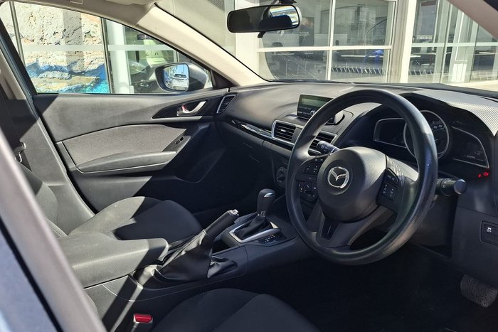 2016 Mazda 3 Neo