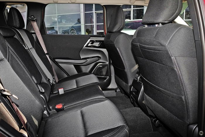 2025 Mitsubishi Outlander ES ZM MY25 AWD Red Diamond