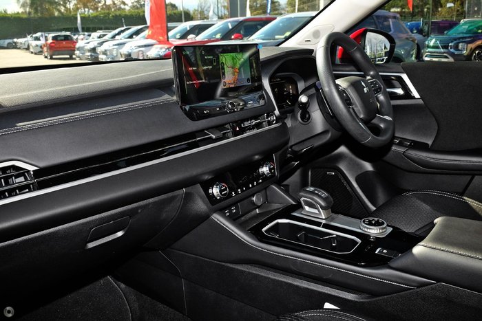 2025 Mitsubishi Outlander ES ZM MY25 AWD Red Diamond