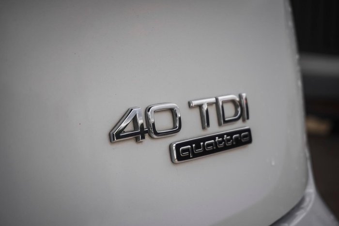 2022 Audi Q5 40 TDI S line