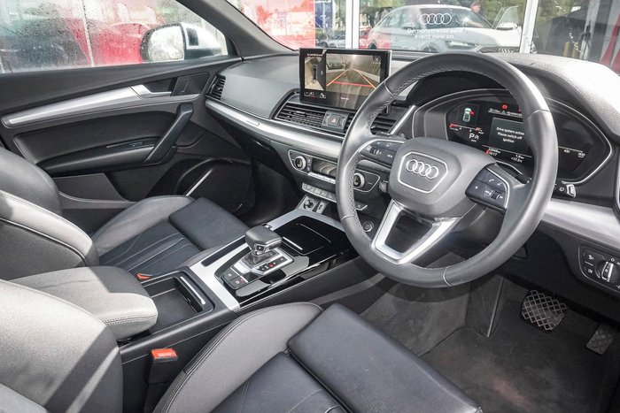 2022 Audi Q5 40 TDI S line