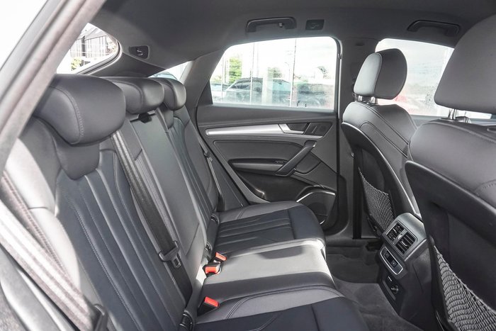 2022 Audi Q5 40 TDI S line