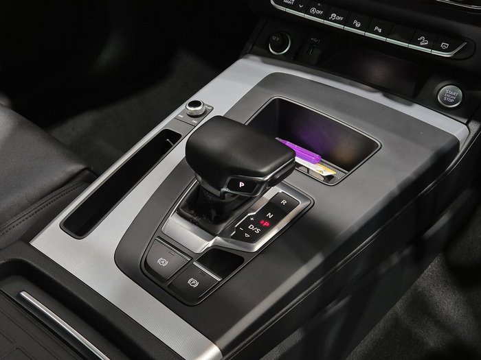 2024 Audi Q5 40 TDI Sport