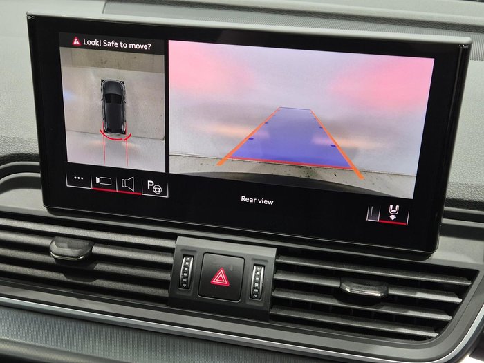 2024 Audi Q5 40 TDI Sport