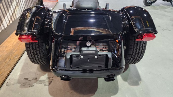 2025 HARLEY-DAVIDSON FLRT FREEWHEELER