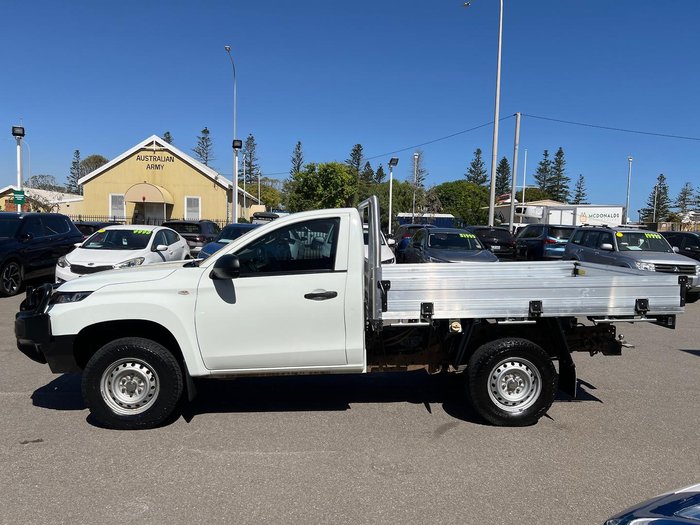 2020 Mitsubishi Triton GLX