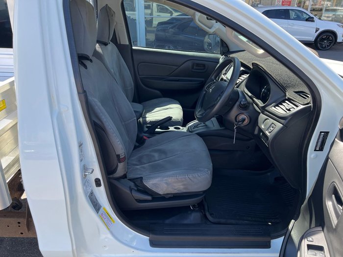 2020 Mitsubishi Triton GLX