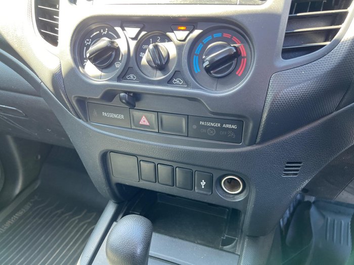 2020 Mitsubishi Triton GLX