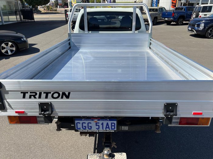 2020 Mitsubishi Triton GLX