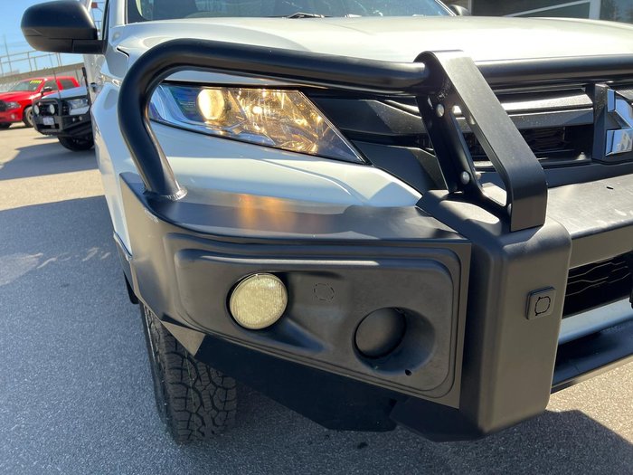 2020 Mitsubishi Triton GLX