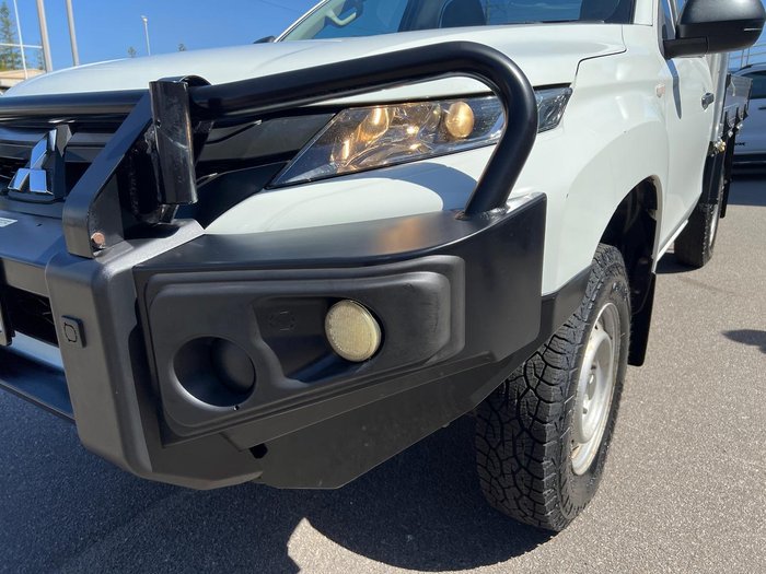 2020 Mitsubishi Triton GLX