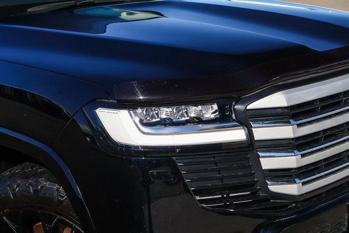 2024 Toyota Landcruiser VX