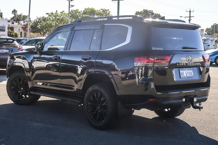 2024 Toyota Landcruiser VX