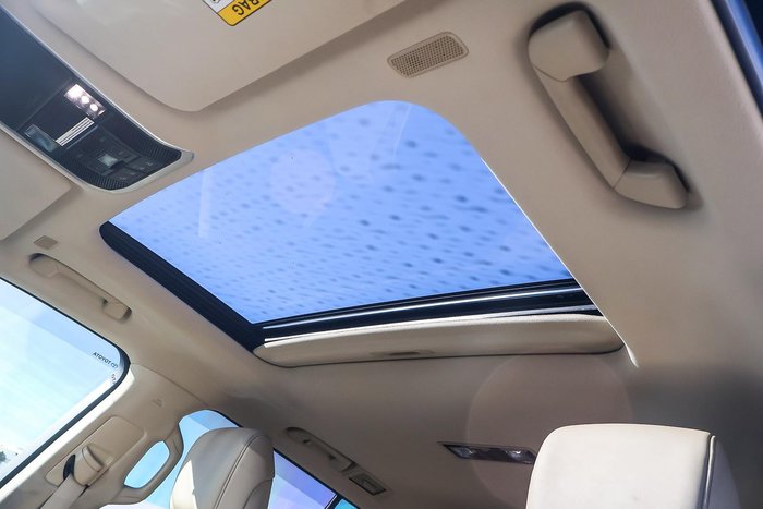 2024 Toyota Landcruiser VX