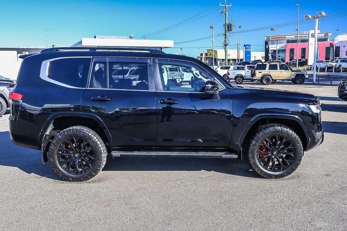 2024 Toyota Landcruiser VX