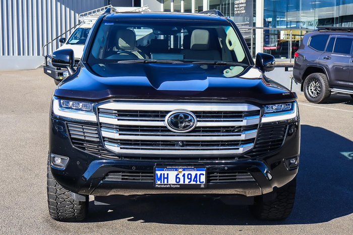 2024 Toyota Landcruiser VX