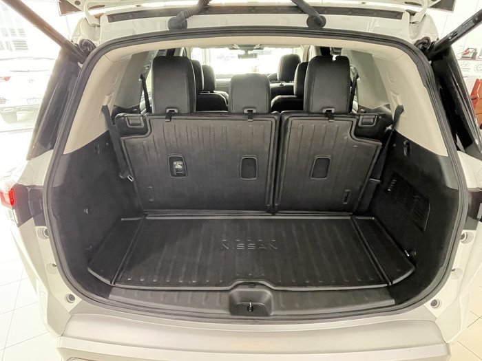 2022 Nissan Pathfinder Ti-L