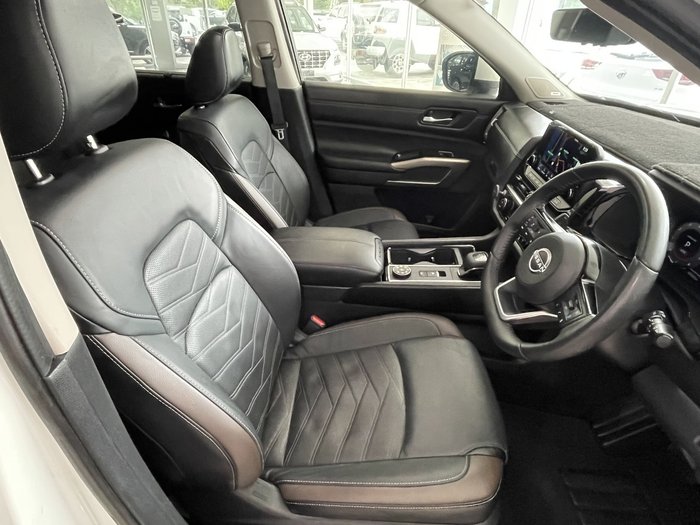 2022 Nissan Pathfinder Ti-L