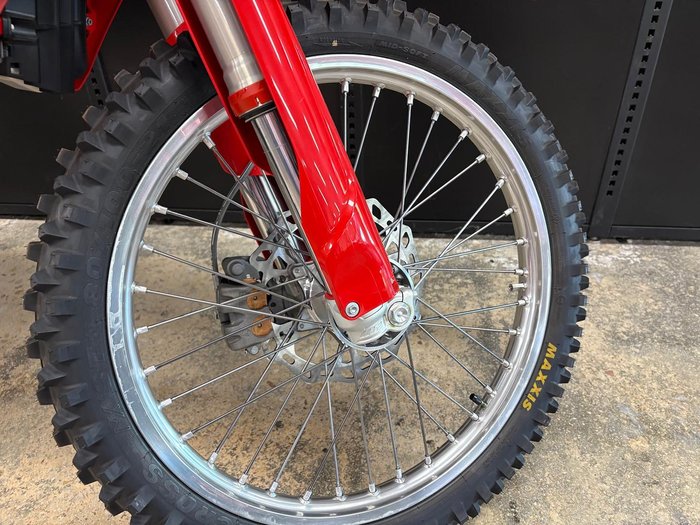 2025 Gas Gas MC 450F MC Red