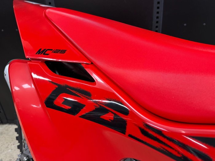 2025 Gas Gas MC 125 MC Red