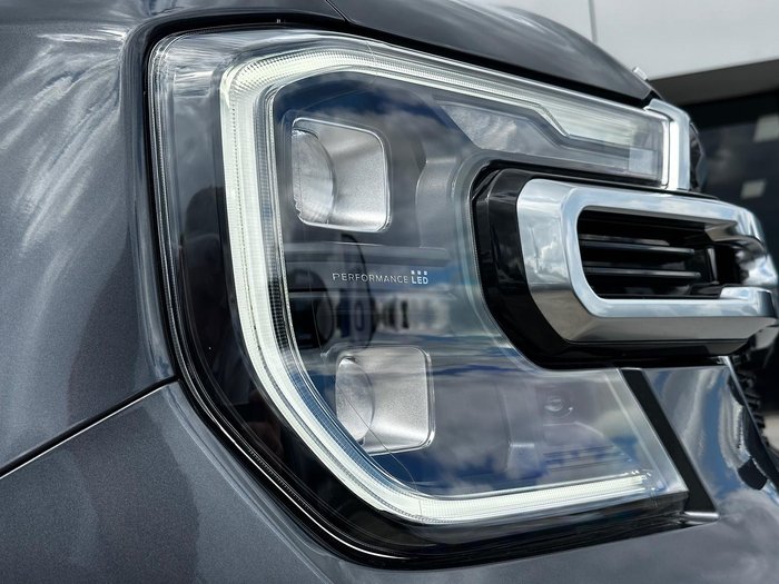 2026 Ford Everest Platinum