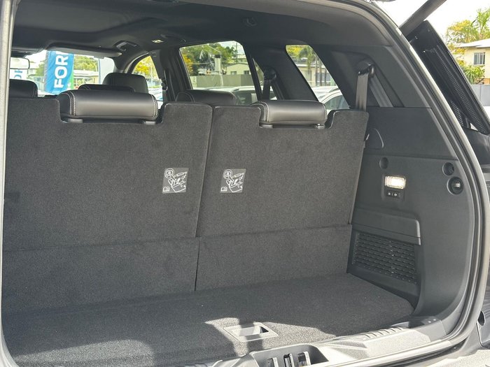 2026 Ford Everest Platinum