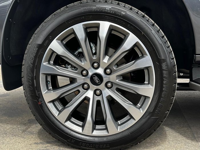 2026 Ford Everest Platinum