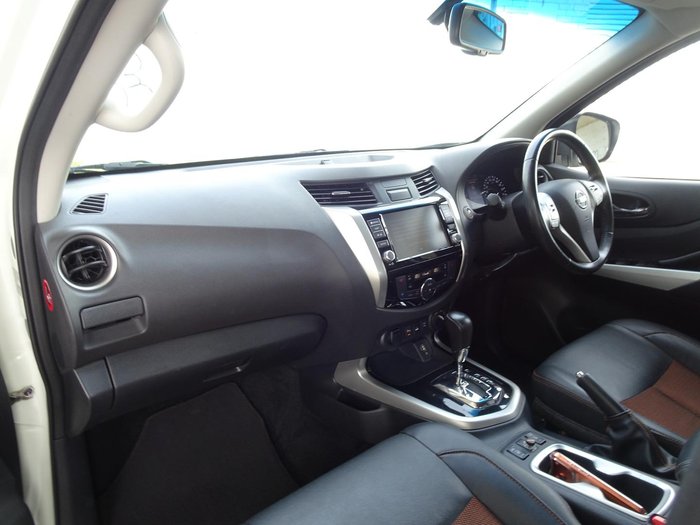 2019 Nissan Navara N-TREK Warrior D23 Series 4 4X4 Dual Range White Diamond