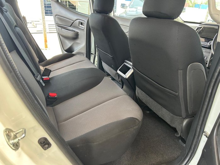 2020 Mitsubishi Triton GLX-R