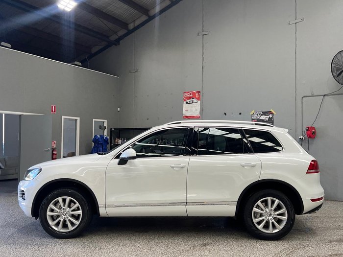 2014 Volkswagen Touareg 150TDI 7P MY14 Four Wheel Drive Pure White