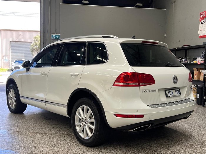 2014 Volkswagen Touareg 150TDI 7P MY14 Four Wheel Drive Pure White