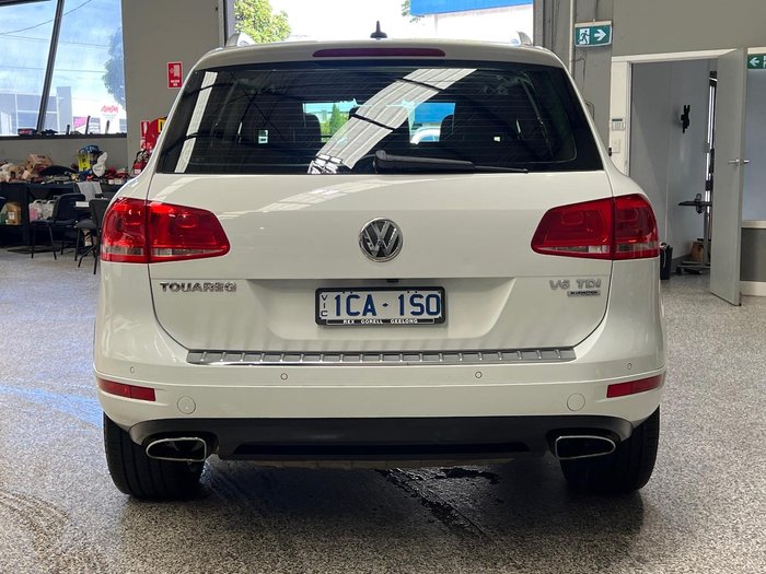 2014 Volkswagen Touareg 150TDI 7P MY14 Four Wheel Drive Pure White